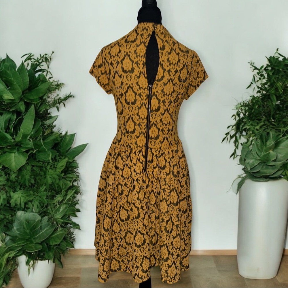 DRESS - Yellow - Picture 4 of 7